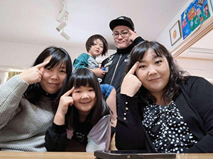 ホストファミリーの皆さんと集合